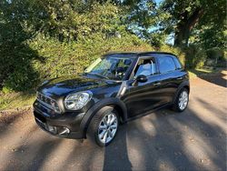 Grau Gebraucht 2016 Mini Cooper S Countryman SUV | 10.700 €