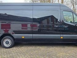 Schwarz Gebraucht 2022 Mercedes Sprinter Van | 49.900 €