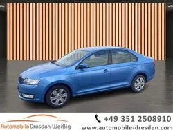 Blau Gebraucht 2016 Skoda Rapid Ambition Limousine | 10.980 € (Fairer Preis)