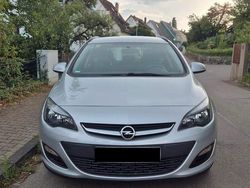 Silber Gebraucht 2015 Opel Astra Cosmo Kombi | 3.950 € (Fairer Preis)
