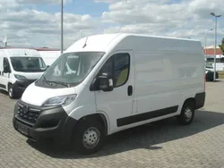 Weiß Gebraucht 2023 Opel Movano Edition Van | 21.956 € (Superpreis)
