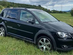 Schwarz Gebraucht 2008 VW Touran Van / Kleinbus | 3.600 € (Fairer Preis)