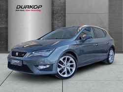 Grau Gebraucht 2015 Seat Leon FR Limousine | 11.440 € (Fairer Preis)