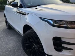 Weiß Gebraucht 2019 Land Rover Range Rover evoque R-Dynamic SUV | 32.000 €