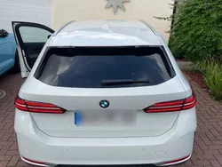 Weiß Gebraucht 2025 BMW 540 Comfort Edition Kombi | 69.000 €