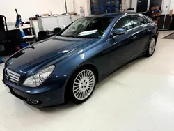Grau Gebraucht 2006 Mercedes CLS350 Limousine | 13.800 €