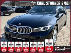 Black sapphire metallic Gebraucht 2023 BMW 320 M Sport Kombi | 34.480 € (Superpreis)