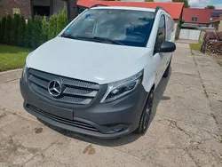 Weiß Gebraucht 2020 Mercedes Vito Van / Kleinbus | 22.500 € (Teuer)