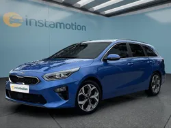 Blau Gebraucht 2018 Kia Ceed Sportswagon Kombi | 16.099 € (Fairer Preis)
