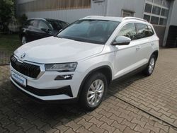 Weiß Gebraucht 2024 Skoda Karoq Ambition SUV | 28.990 € (Guter Preis)