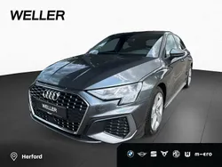 Grau Gebraucht 2024 Audi A3 Sportback S-Line Limousine | 24.950 € (Guter Preis)