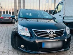 Schwarz Gebraucht 2009 Toyota Avensis Kombi | 4.550 € (Fairer Preis)