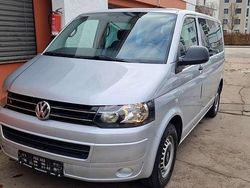 Reflexsilber metallic Gebraucht 2011 VW Multivan Startline Van | 19.900 € (Fairer Preis)