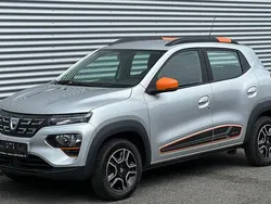 Silber Gebraucht 2022 Dacia Spring Comfort Plus Kleinwagen | 7.900 € (Fairer Preis)