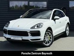 Weiss Gebraucht 2021 Porsche Cayenne SUV | 78.600 € (Fairer Preis)