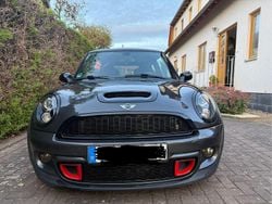 Grau Gebraucht 2010 Mini Cooper S Kleinwagen | 8.700 € (Fairer Preis)