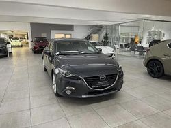 Grau Gebraucht 2015 Mazda 3 Limousine | 13.990 € (Teuer)