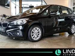 Schwarz Gebraucht 2016 BMW 216 Advantage Van / Kleinbus | 8.990 € (Superpreis)
