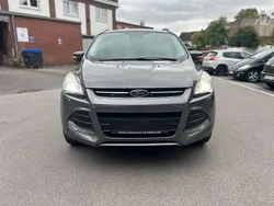 Grau Gebraucht 2014 Ford Kuga Titanium SUV | 10.999 € (Guter Preis)
