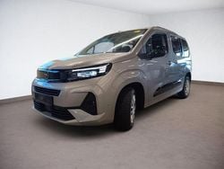 Grau Gebraucht 2024 Opel Combo Life Van / Kleinbus | 31.900 €