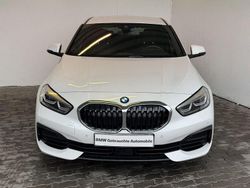Mineralweiss met. Gebraucht 2022 BMW 118 Kleinwagen | 19.649 € (Fairer Preis)
