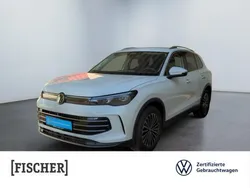 Weiss Gebraucht 2024 VW Tiguan Elegance SUV | 37.876 € (Etwas zu teuer)
