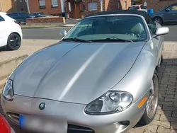 Silber Gebraucht 1998 Jaguar XK8 Cabrio | 9.400 € (Teuer)
