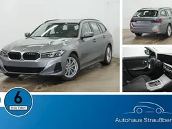 Grau Gebraucht 2024 BMW 318 Shadowline Kombi | 32.190 € (Guter Preis)