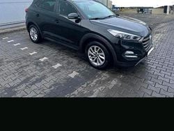 Schwarz Gebraucht 2016 Hyundai Tucson SUV | 11.000 € (Fairer Preis)