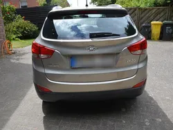 Grau Gebraucht 2011 Hyundai ix35 SUV | 7.800 € (Etwas zu teuer)