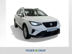 Candyweiß Gebraucht 2024 Seat Arona Style SUV | 18.200 € (Superpreis)