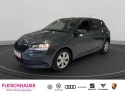 Grau Gebraucht 2021 Skoda Fabia Cool Plus Limousine | 12.490 € (Fairer Preis)