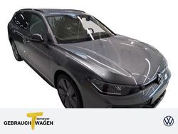 Grau Gebraucht 2025 VW Passat R-line Kombi | 49.110 € (Fairer Preis)