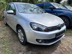 Silber Gebraucht 2011 VW Golf VI Comfortline Limousine | 8.700 € (Fairer Preis)
