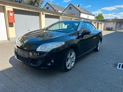 Schwarz Gebraucht 2010 Renault Mégane Cabriolet Cabrio | 4.000 € (Guter Preis)