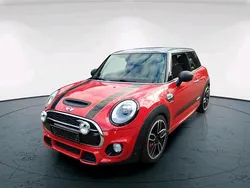 Rot Gebraucht 2017 Mini Cooper S Coupé Coupé | 17.990 €