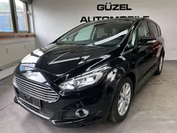 Schwarz Gebraucht 2016 Ford S-MAX Titanium Van / Kleinbus | 16.890 € (Fairer Preis)