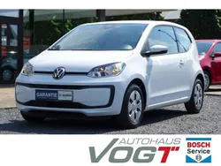 Weiß Gebraucht 2020 VW up! Basis Kleinwagen | 10.490 € (Etwas zu teuer)
