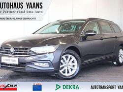 Grau Gebraucht 2021 VW Passat Business Kombi | 16.949 € (Guter Preis)