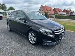 Schwarz Gebraucht 2017 Mercedes B180 Van / Kleinbus | 17.990 € (Fairer Preis)