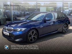 Blau Gebraucht 2024 BMW 318 M Sport Kombi | 36.950 € (Fairer Preis)
