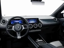 Kosmosschwarz Neu 2025 Mercedes EQA300 SUV | 61.297 €