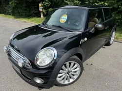 Schwarz Gebraucht 2010 Mini Cooper Kleinwagen | 6.599 € (Etwas zu teuer)
