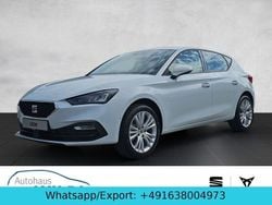 Weiß Neu 2025 Seat Leon Limousine | 29.990 € (Guter Preis)