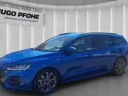 Blau Gebraucht 2024 Ford Focus ST-Line X Kombi | 26.740 € (Fairer Preis)