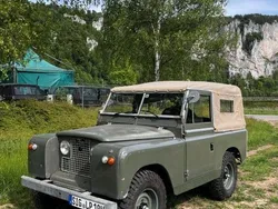 Grün Gebraucht 1968 Land Rover 88 SUV | 36.000 €