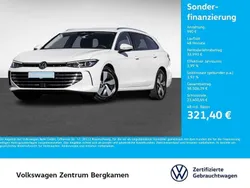 Weiß Gebraucht 2024 VW Passat Elegance Kombi | 35.418 € (Fairer Preis)