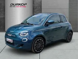 Grün Gebraucht 2022 Fiat 500e La Prima Cabrio | 23.450 € (Fairer Preis)