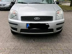 Silber Gebraucht 2003 Ford Fusion Kleinwagen | 1.700 € (Fairer Preis)