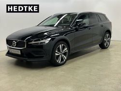 Onyx black Gebraucht 2023 Volvo V60 CC Plus Kombi | 41.990 € (Etwas zu teuer)